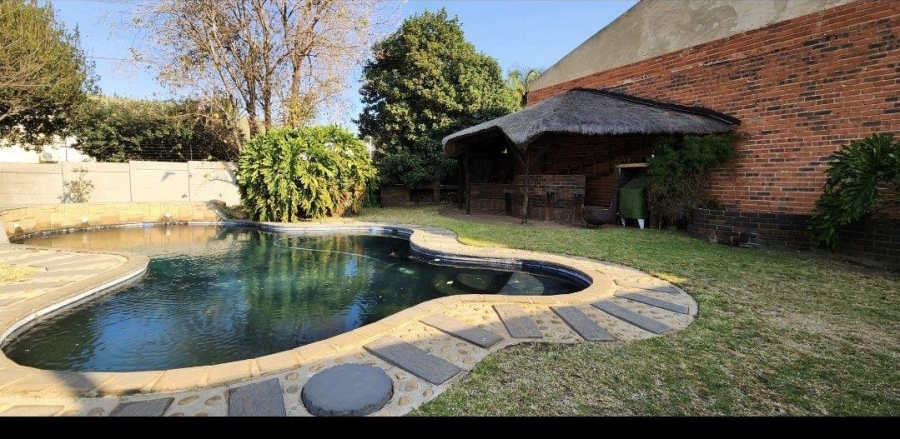 3 Bedroom Property for Sale in Tulisa Park Gauteng