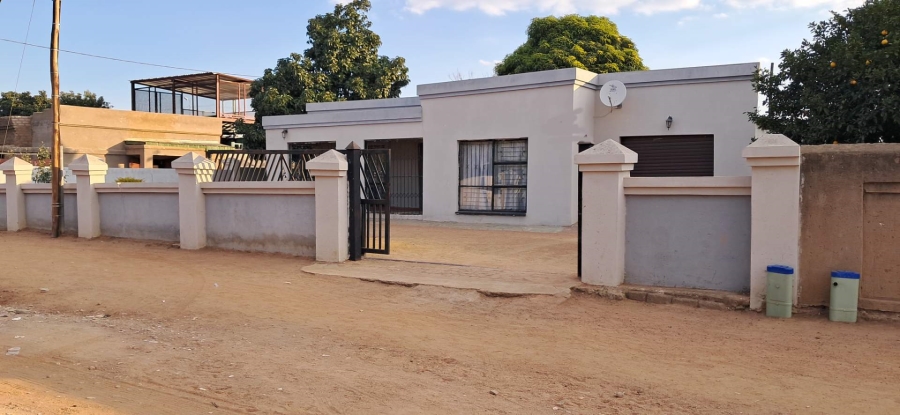 3 Bedroom Property for Sale in Soshanguve X Gauteng