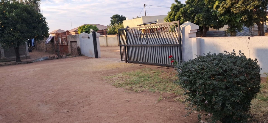 3 Bedroom Property for Sale in Soshanguve X Gauteng