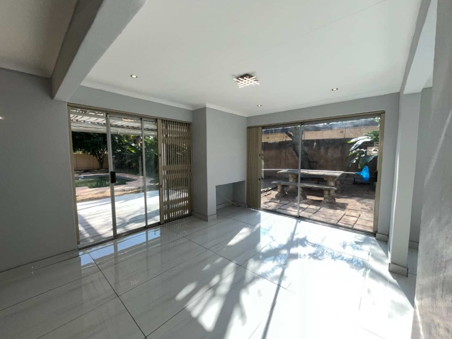 3 Bedroom Property for Sale in Ferndale Gauteng