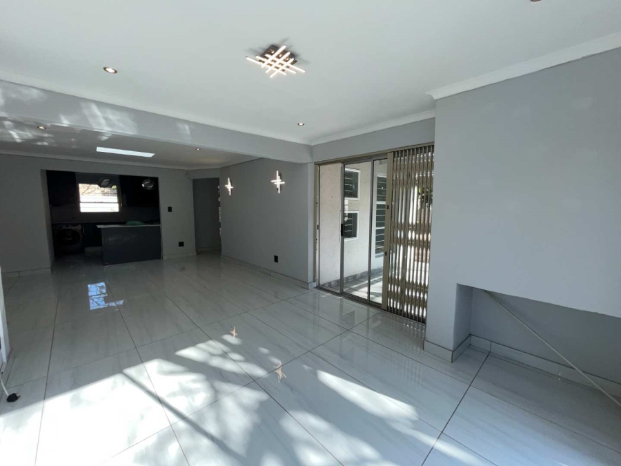 3 Bedroom Property for Sale in Ferndale Gauteng