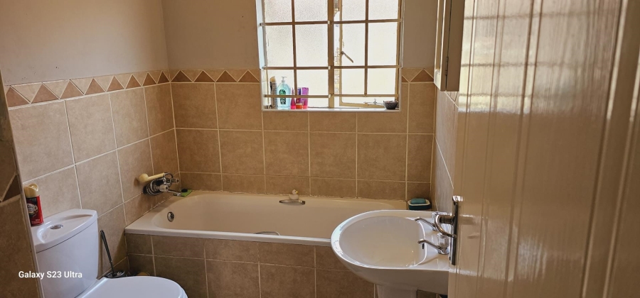 2 Bedroom Property for Sale in Philip Nel Park Gauteng