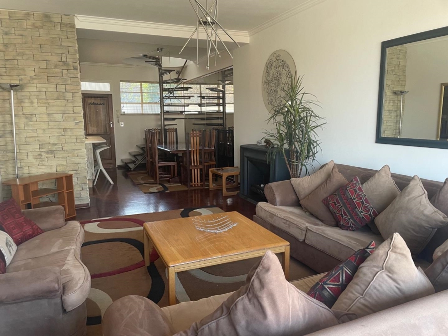 1 Bedroom Property for Sale in Illovo Gauteng