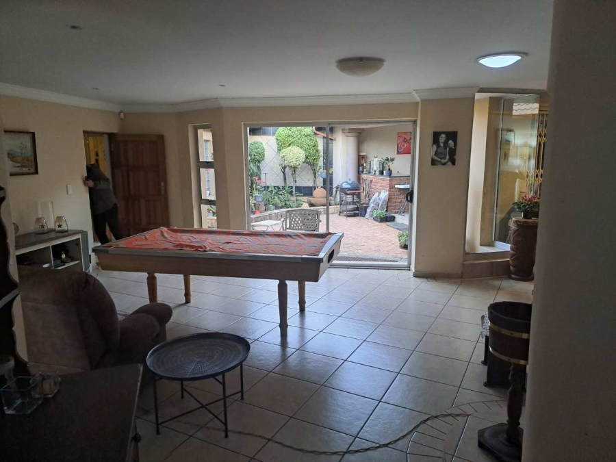 4 Bedroom Property for Sale in Wingate Park Gauteng