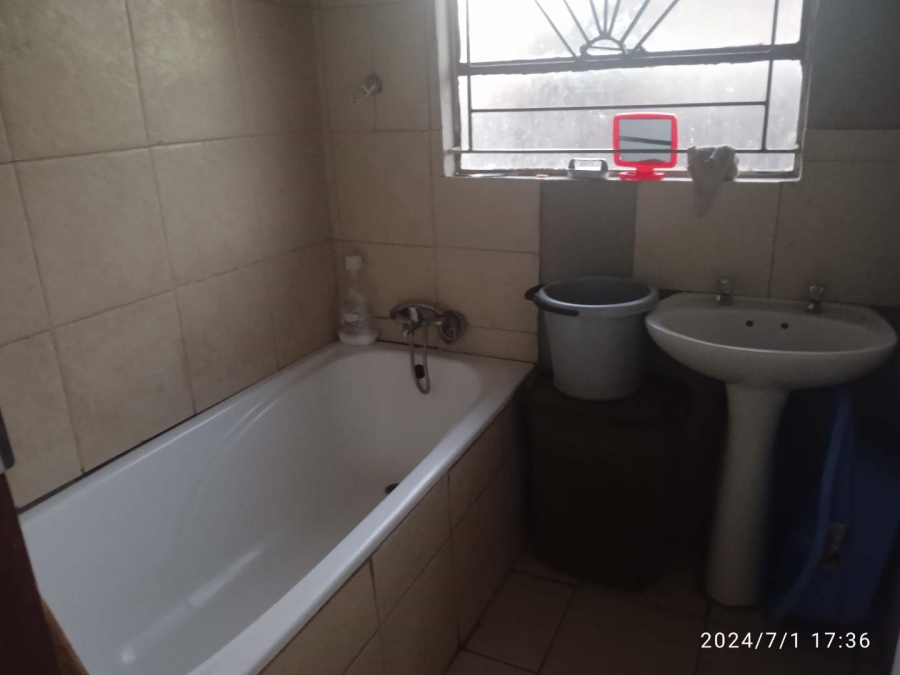 2 Bedroom Property for Sale in The Orchards Gauteng