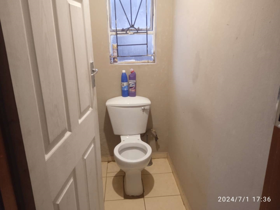 2 Bedroom Property for Sale in The Orchards Gauteng