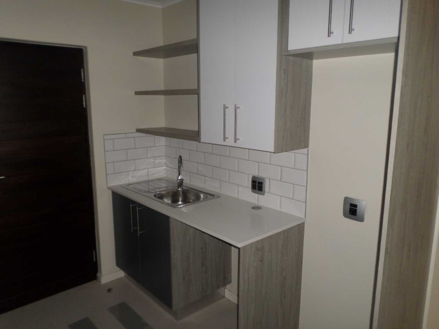 1 Bedroom Property for Sale in Hatfield Gauteng