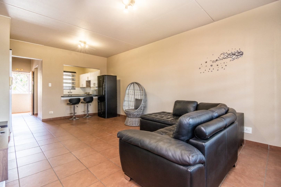 2 Bedroom Property for Sale in Constantia Kloof Gauteng