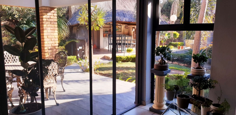 4 Bedroom Property for Sale in Glenvista Gauteng