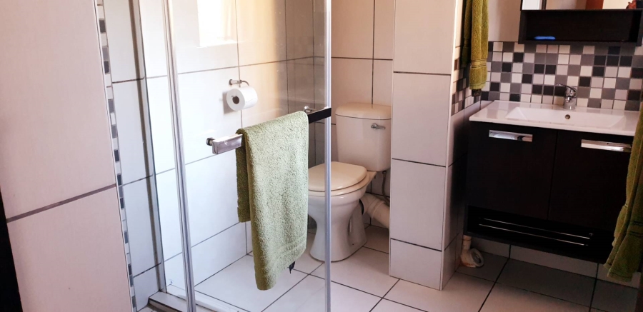 4 Bedroom Property for Sale in Glenvista Gauteng