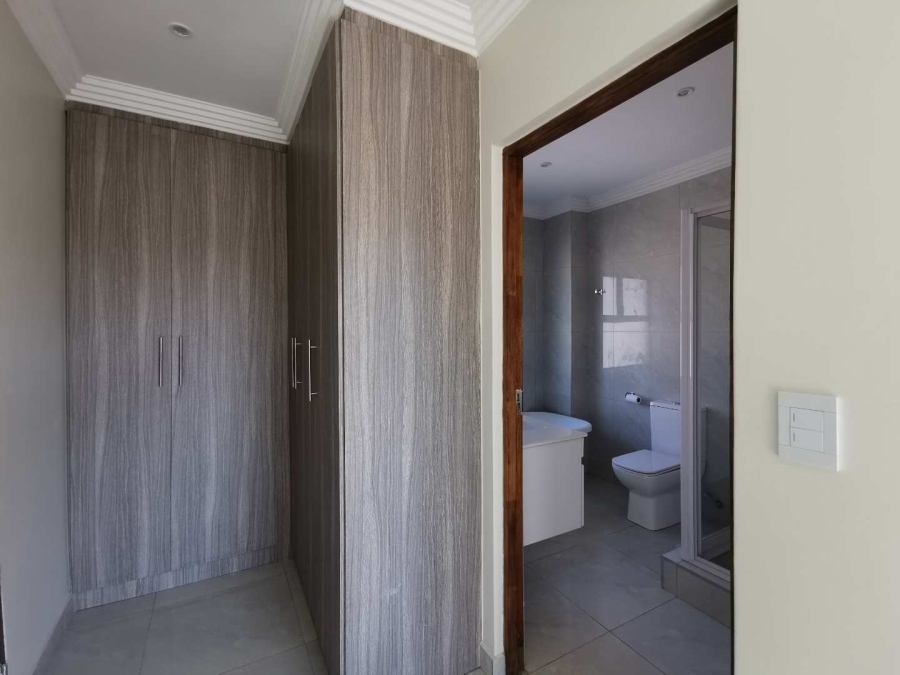 3 Bedroom Property for Sale in Brackenhurst Gauteng