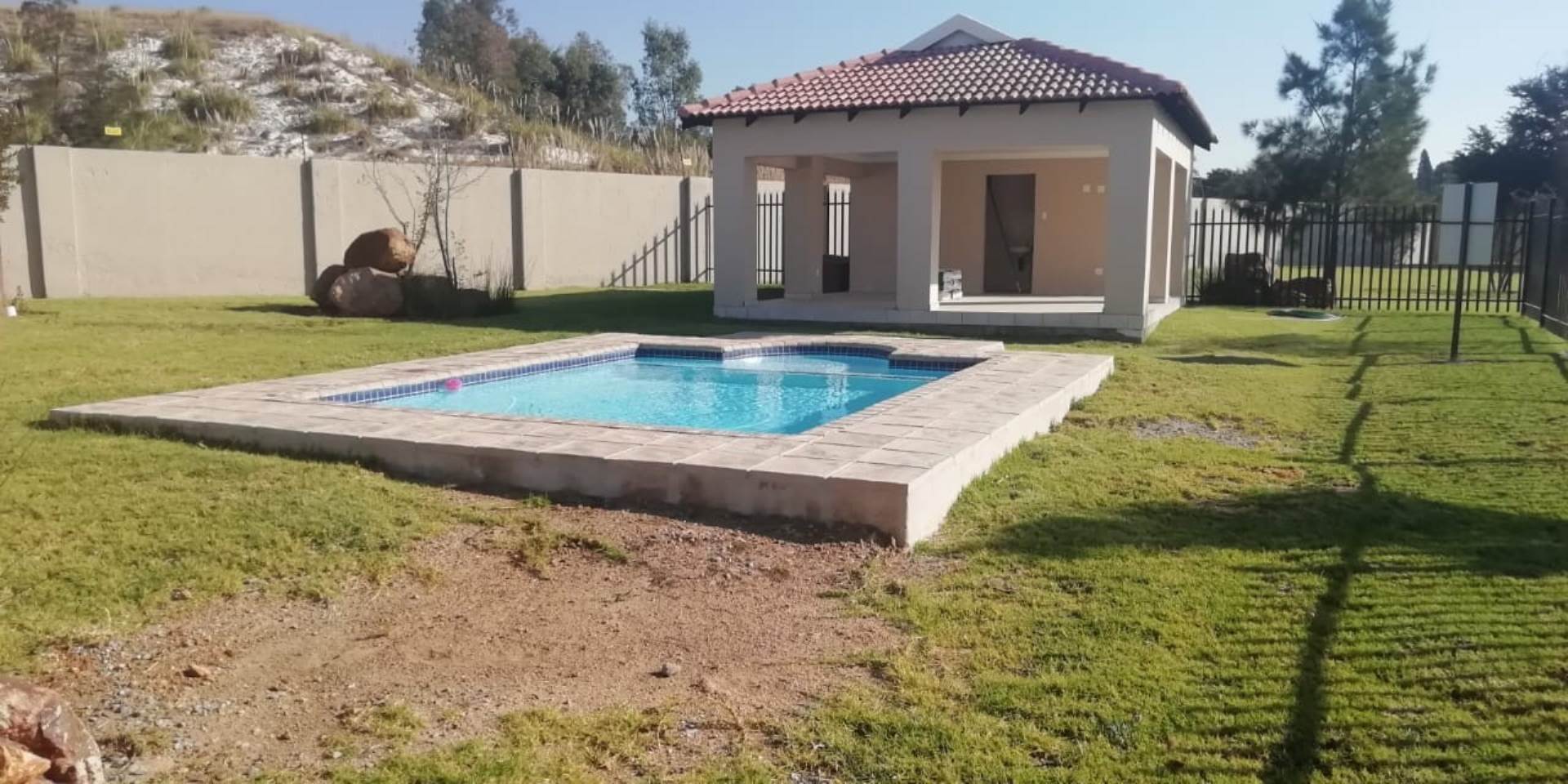 3 Bedroom Property for Sale in Morehill Gauteng