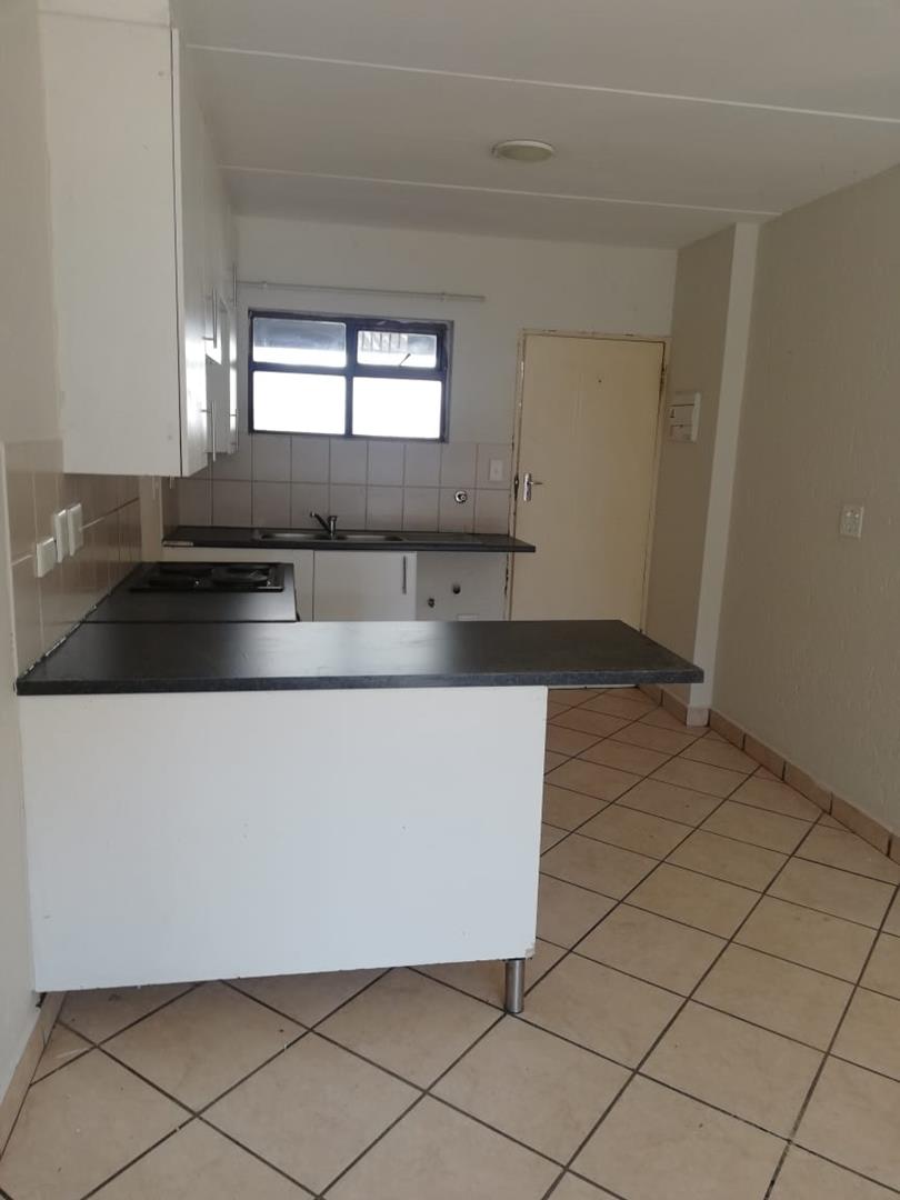 2 Bedroom Property for Sale in Eveleigh Gauteng