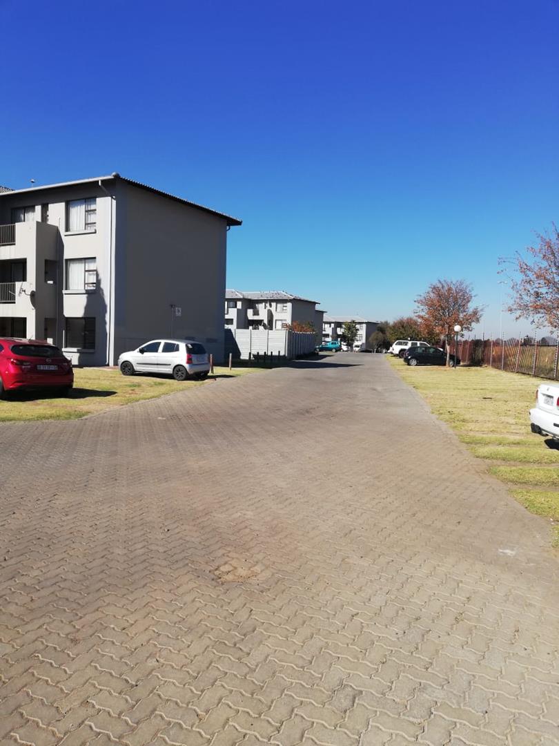 2 Bedroom Property for Sale in Eveleigh Gauteng