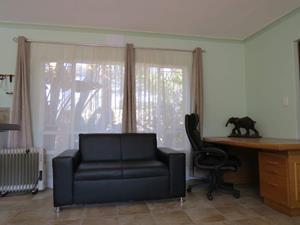 To Let 1 Bedroom Property for Rent in Brackenhurst Gauteng