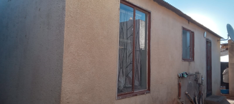 2 Bedroom Property for Sale in Leboeng Section Gauteng