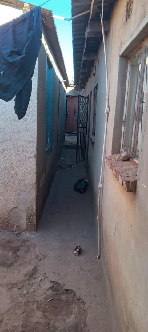 2 Bedroom Property for Sale in Leboeng Section Gauteng