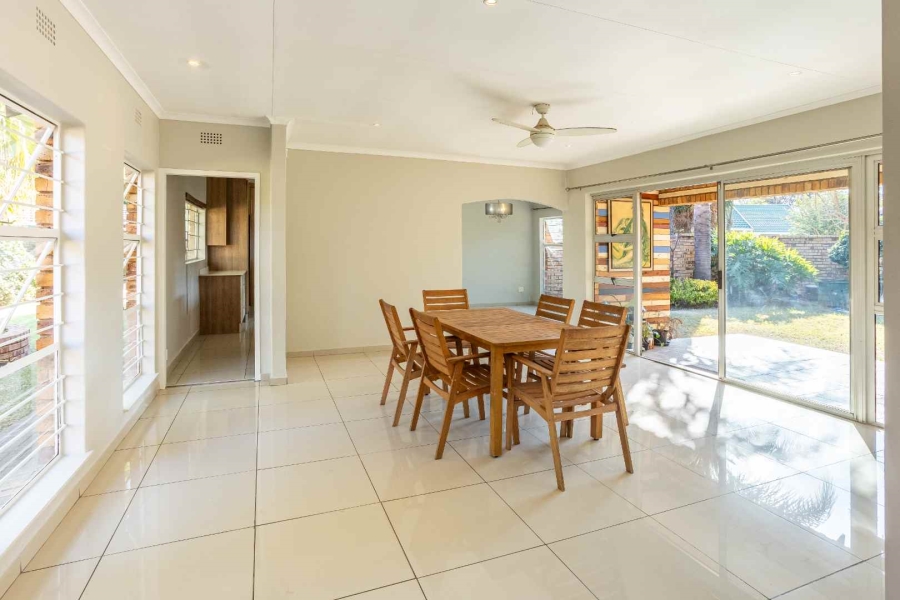 To Let 3 Bedroom Property for Rent in Northwold Gauteng