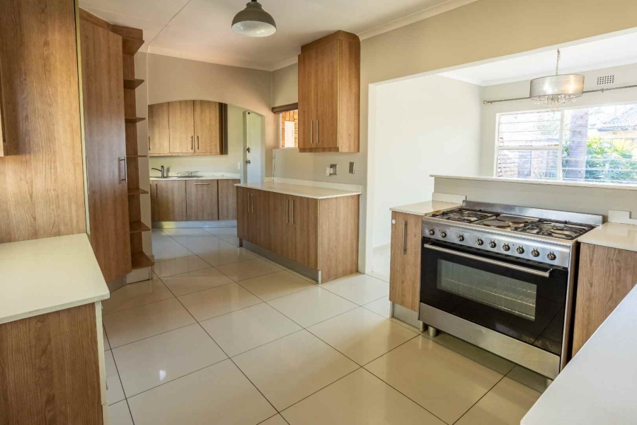 To Let 3 Bedroom Property for Rent in Northwold Gauteng