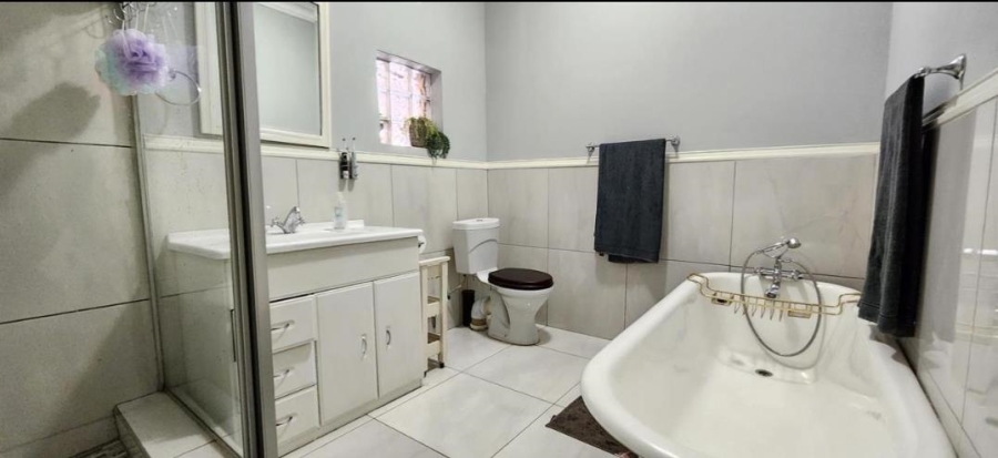 2 Bedroom Property for Sale in Alberton Gauteng