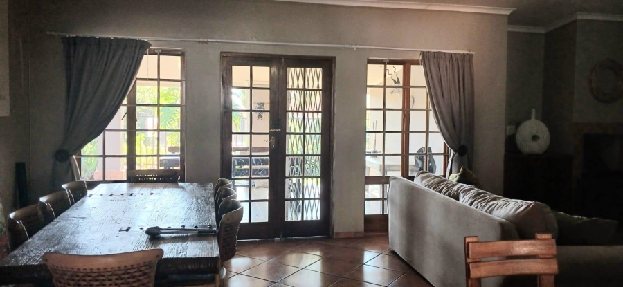 3 Bedroom Property for Sale in Sinoville Gauteng