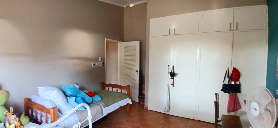 3 Bedroom Property for Sale in Sinoville Gauteng