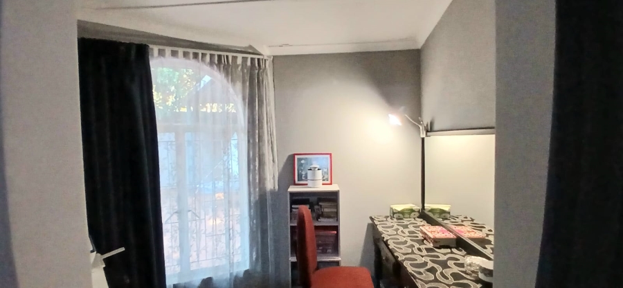 3 Bedroom Property for Sale in Sinoville Gauteng