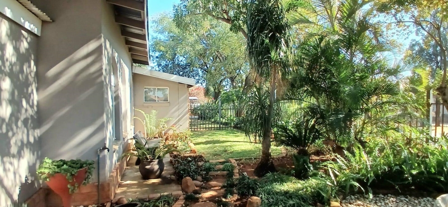 3 Bedroom Property for Sale in Sinoville Gauteng