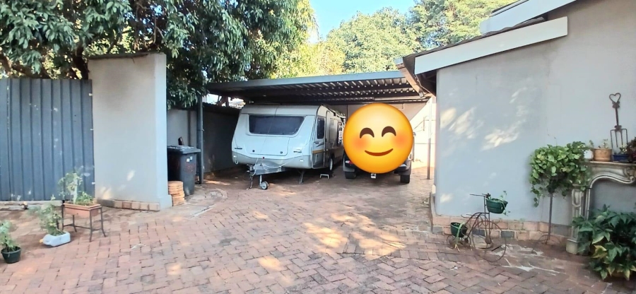 3 Bedroom Property for Sale in Sinoville Gauteng