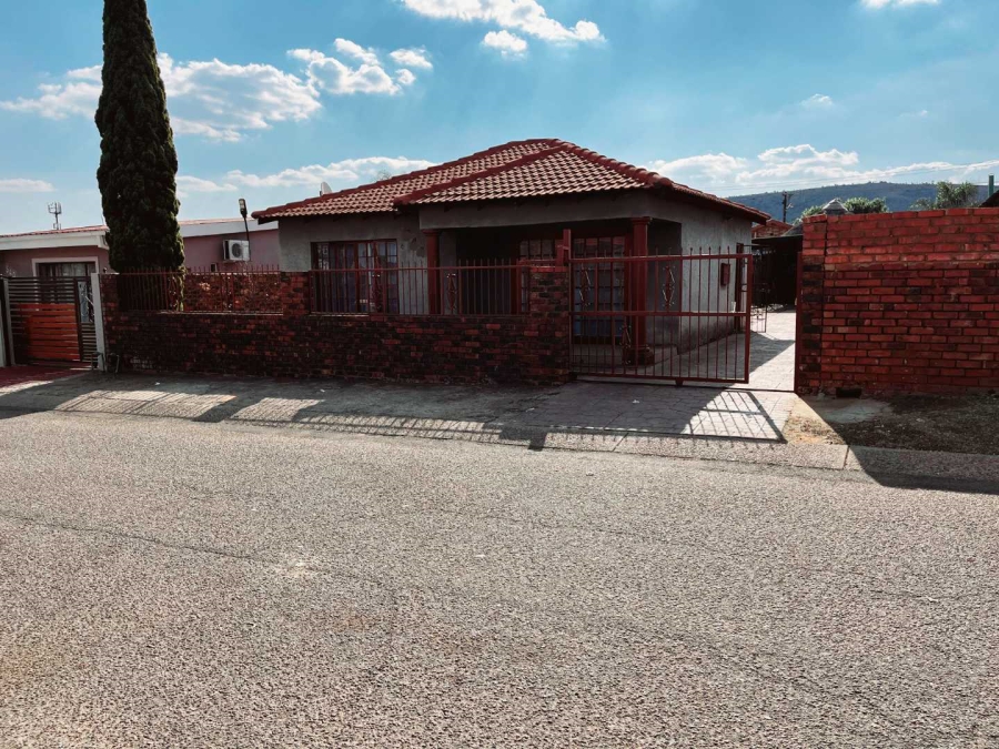 3 Bedroom Property for Sale in Eersterust Gauteng