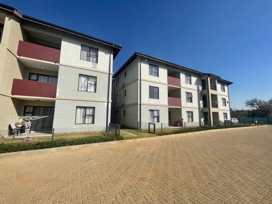 To Let 2 Bedroom Property for Rent in Brentwood Gauteng