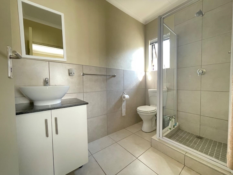 To Let 2 Bedroom Property for Rent in Brentwood Gauteng