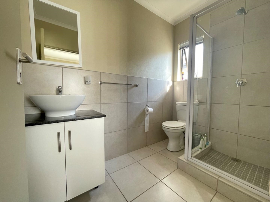 To Let 2 Bedroom Property for Rent in Brentwood Gauteng