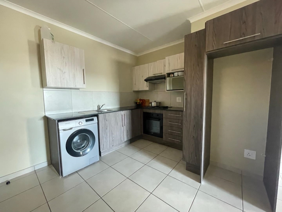 To Let 2 Bedroom Property for Rent in Brentwood Gauteng