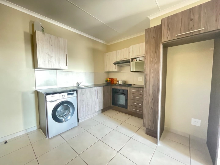 To Let 2 Bedroom Property for Rent in Brentwood Gauteng