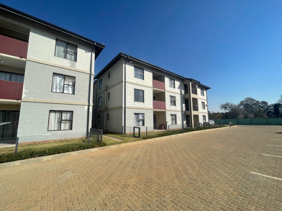 To Let 2 Bedroom Property for Rent in Brentwood Gauteng