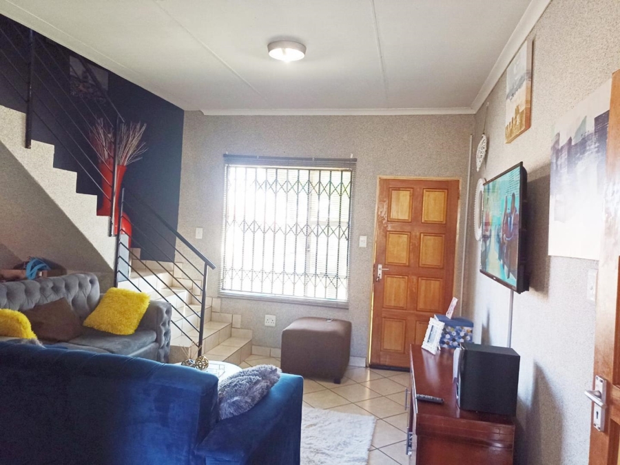 3 Bedroom Property for Sale in Dawn Park Gauteng