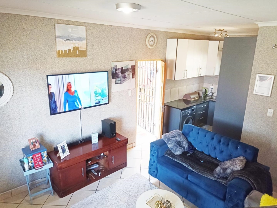 3 Bedroom Property for Sale in Dawn Park Gauteng