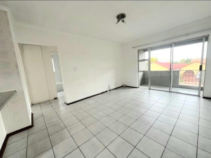 2 Bedroom Property for Sale in Raceview Gauteng