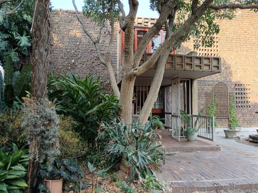 To Let 5 Bedroom Property for Rent in Baileys Muckleneuk Gauteng