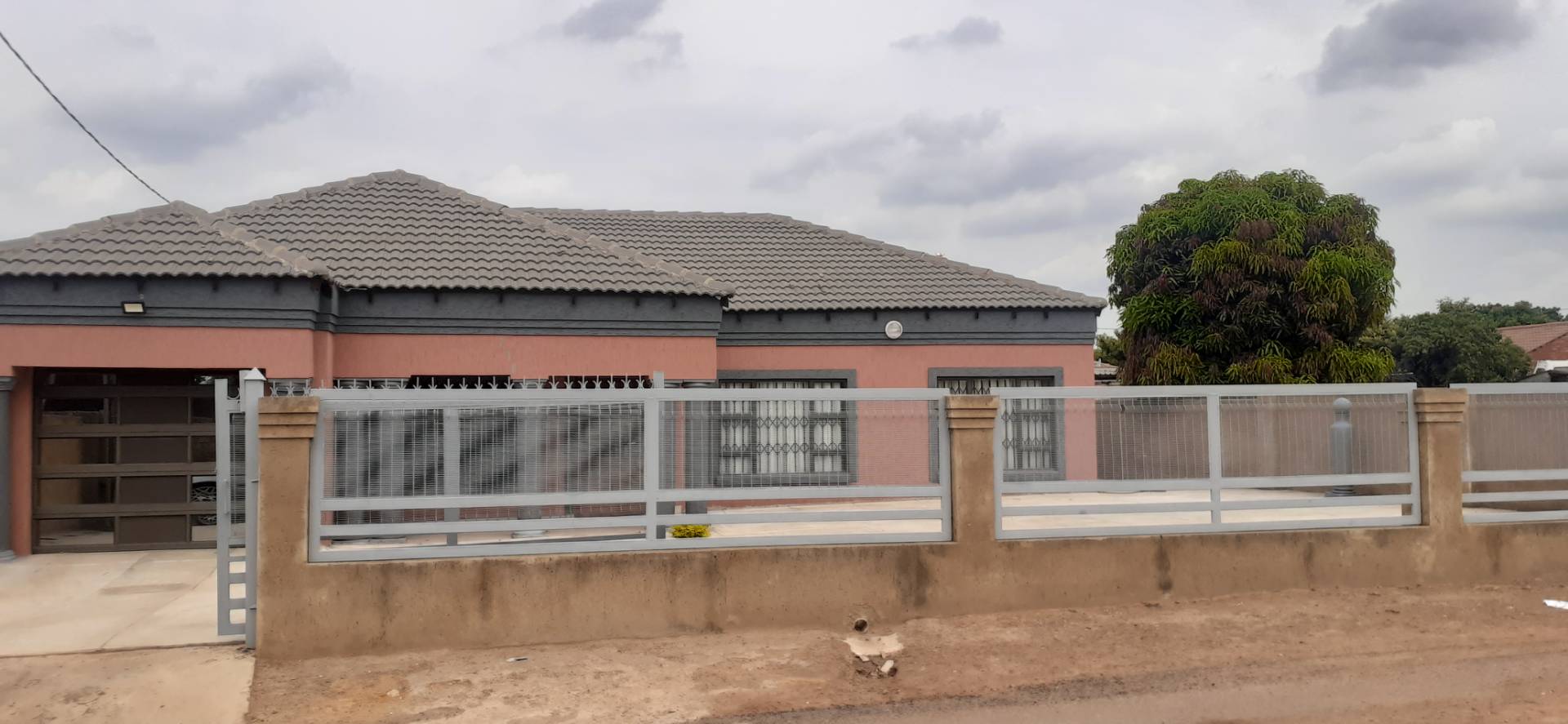 4 Bedroom Property for Sale in Soshanguve W Gauteng