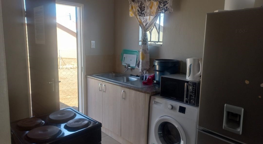 2 Bedroom Property for Sale in Savanna City Gauteng