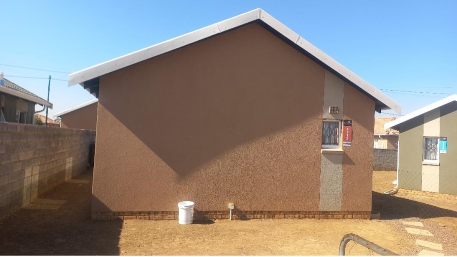 2 Bedroom Property for Sale in Savanna City Gauteng