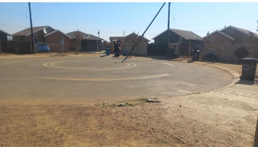 2 Bedroom Property for Sale in Savanna City Gauteng