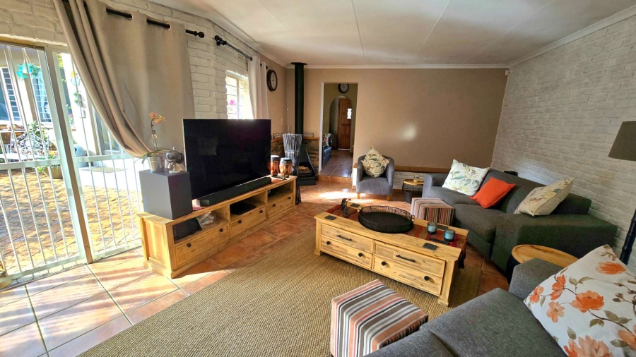 4 Bedroom Property for Sale in Brackenhurst Gauteng