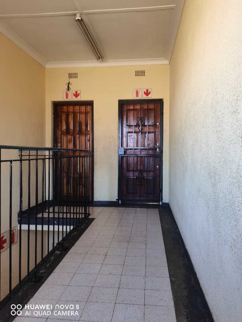 2 Bedroom Property for Sale in Forest Hill Gauteng