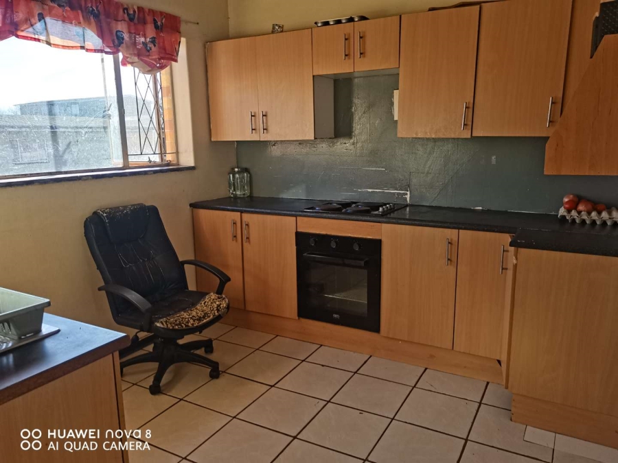 2 Bedroom Property for Sale in Forest Hill Gauteng