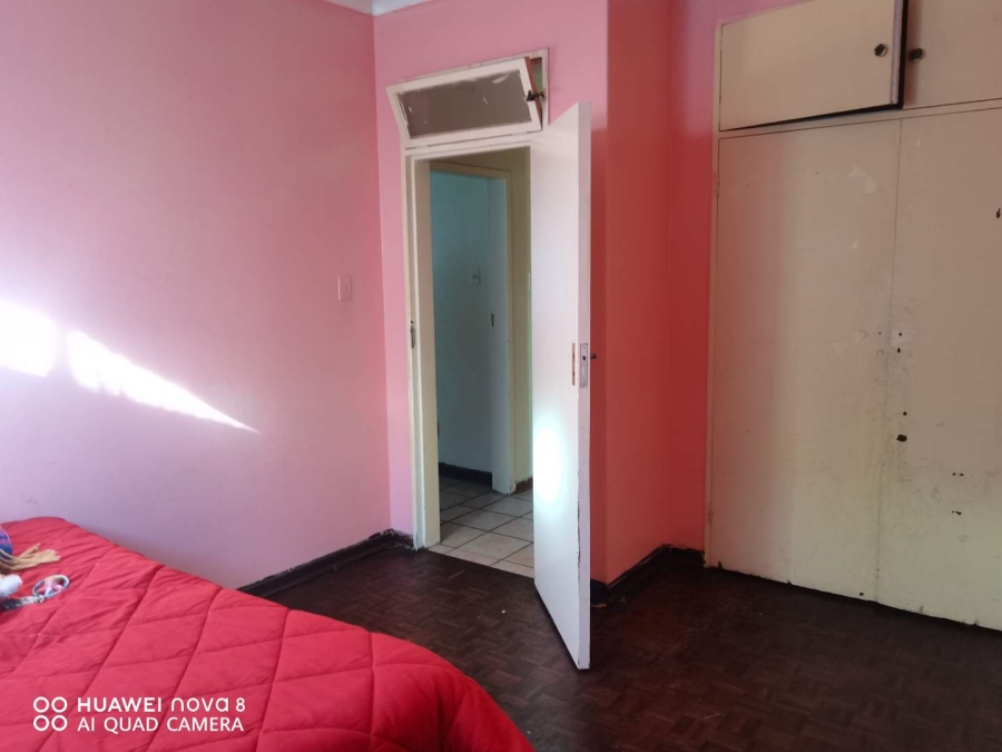 2 Bedroom Property for Sale in Forest Hill Gauteng