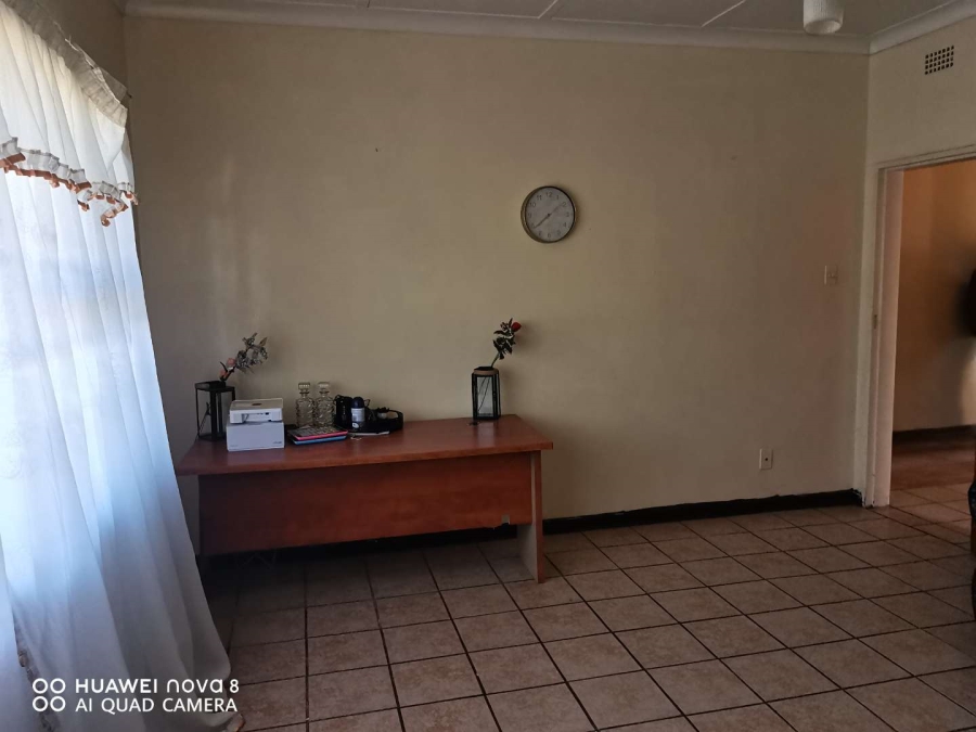 2 Bedroom Property for Sale in Forest Hill Gauteng