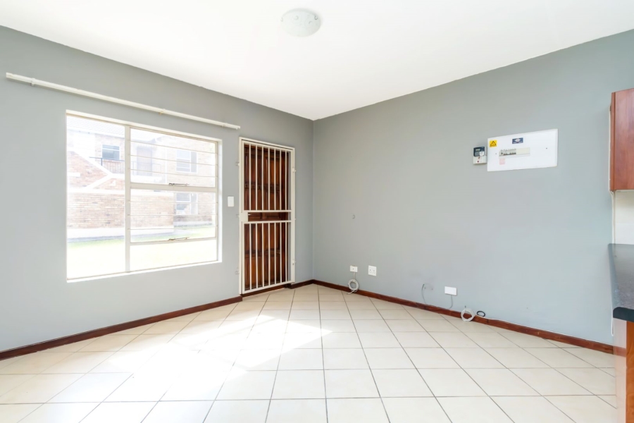 2 Bedroom Property for Sale in Honeydew Gauteng